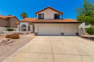 6121 E SADDLEBACK Street, Mesa, AZ 85215