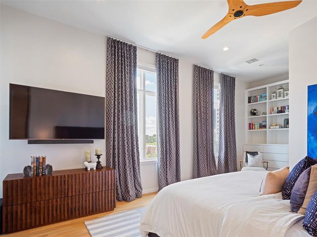 701 N Hudson Avenue 404, Oklahoma City, OK 73102