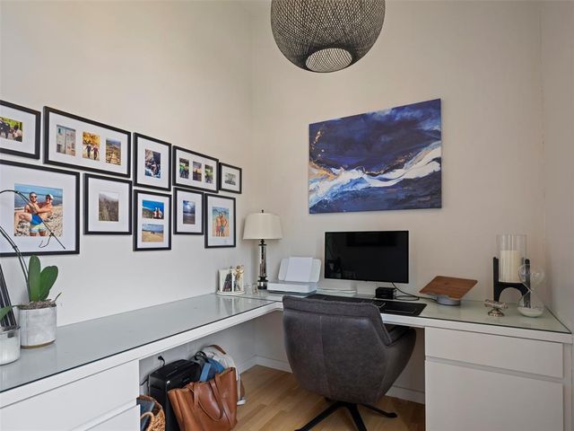 701 N Hudson Avenue 404, Oklahoma City, OK 73102