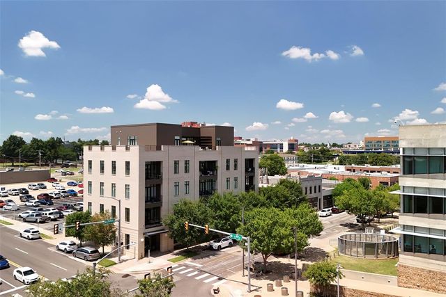 701 N Hudson Avenue 404, Oklahoma City, OK 73102