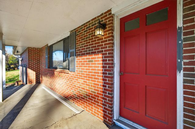 1320 Graysville Road, Ringgold, GA 30736