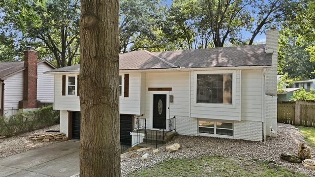 319 N Cleveland Avenue, Belton, MO 64012