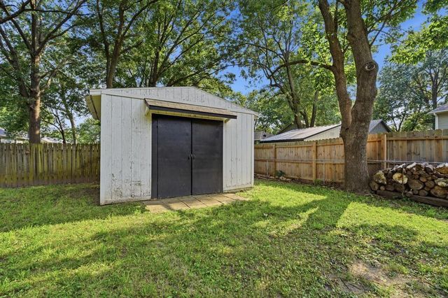319 N Cleveland Avenue, Belton, MO 64012