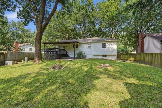 319 N Cleveland Avenue, Belton, MO 64012