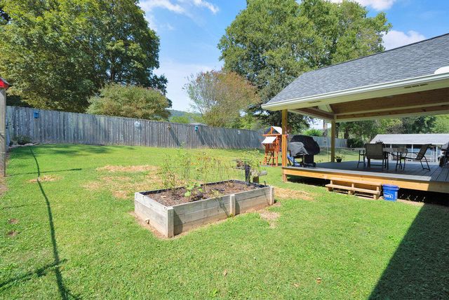 712 Kilgore Street, Jasper, TN 37347