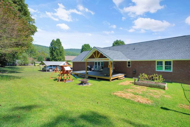 712 Kilgore Street, Jasper, TN 37347