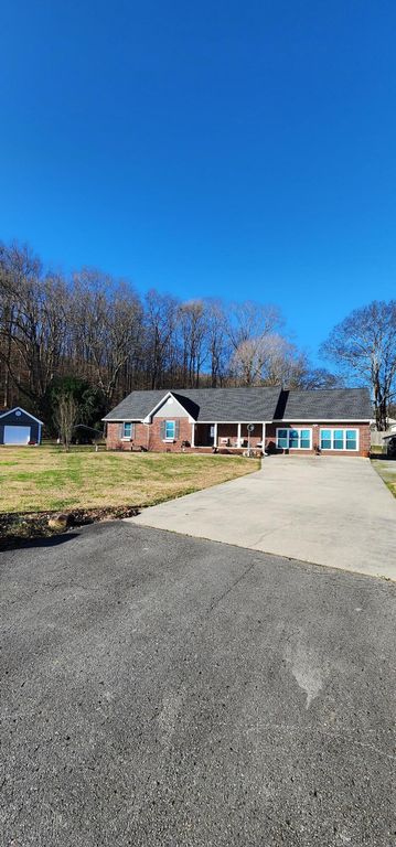 712 Kilgore Street, Jasper, TN 37347