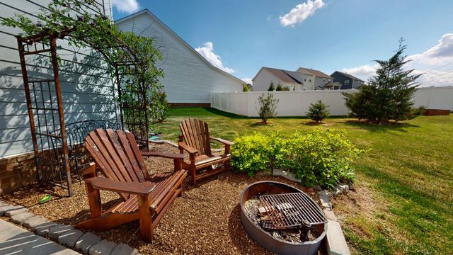 15 Kilkham Ct, Mount Juliet, TN 37122