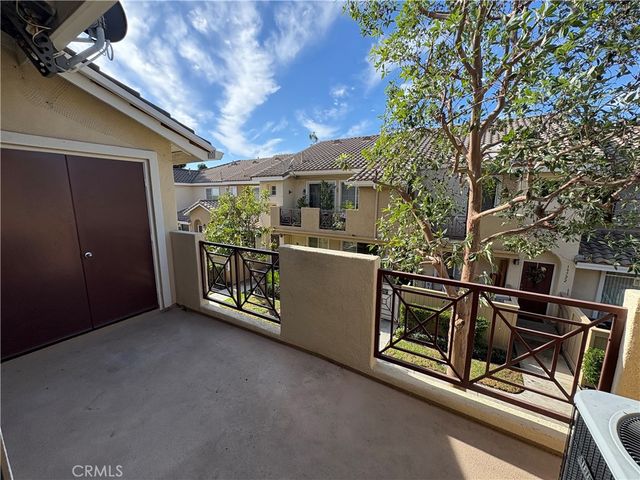 28512 Sorano, Lake Forest, CA 92679