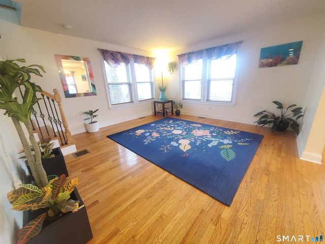 1093 Shippan Avenue, Stamford, CT 06902