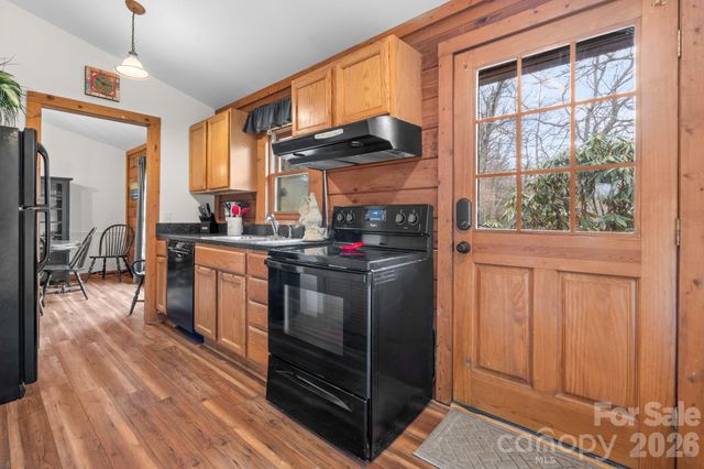 350 Eureka Hills Circle, Boone, NC 28607