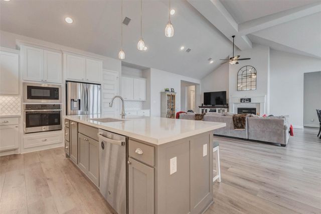 28826 Ember Crest Lane, Fulshear, TX 77441