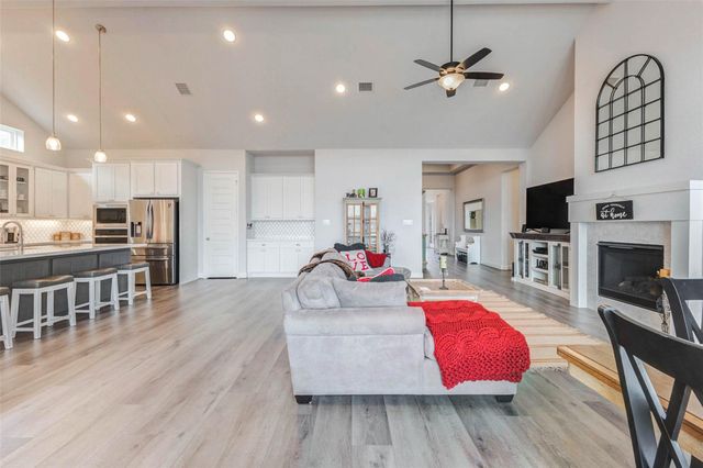 28826 Ember Crest Lane, Fulshear, TX 77441