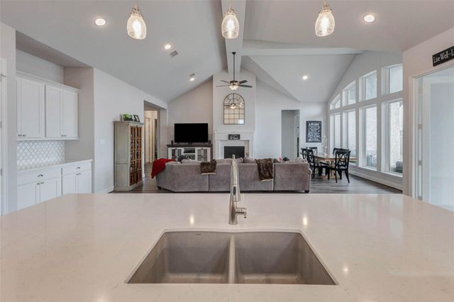 28826 Ember Crest Lane, Fulshear, TX 77441