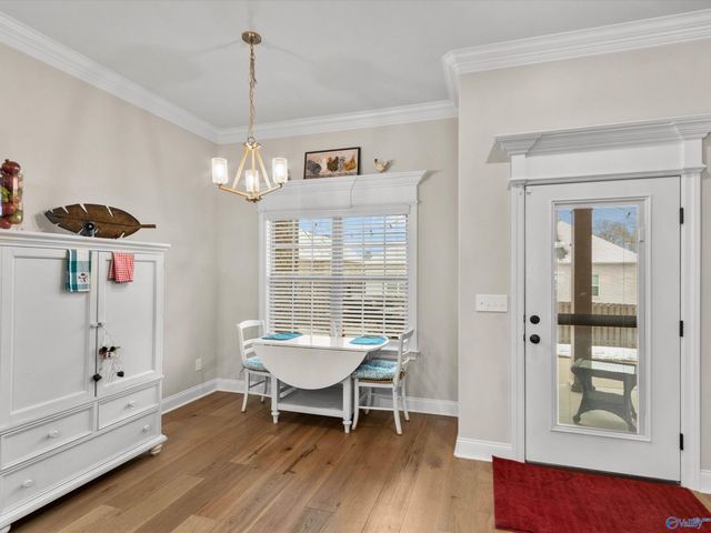 205 Somerdale Lane, Huntsville, AL 35811