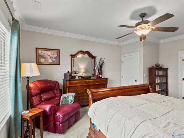 205 Somerdale Lane, Huntsville, AL 35811