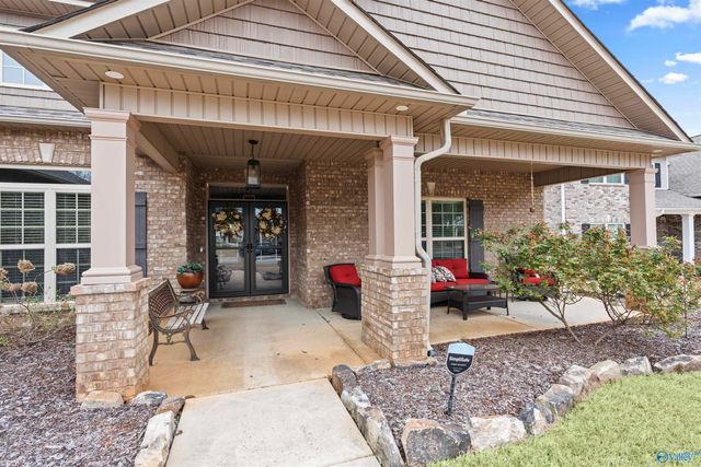 205 Somerdale Lane, Huntsville, AL 35811