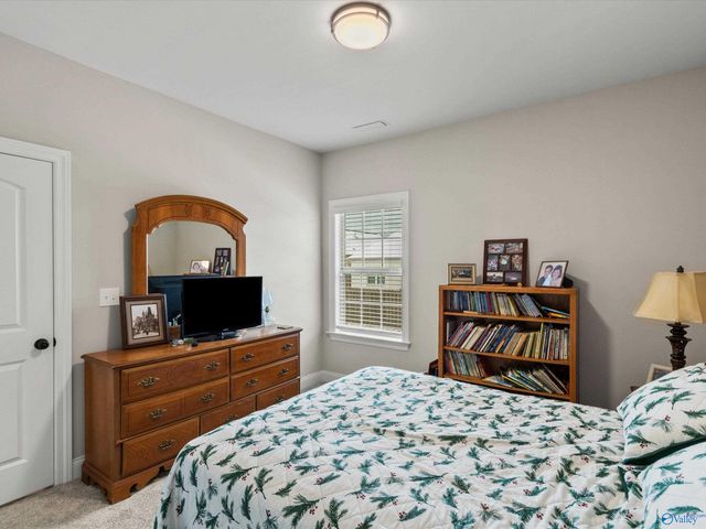 205 Somerdale Lane, Huntsville, AL 35811