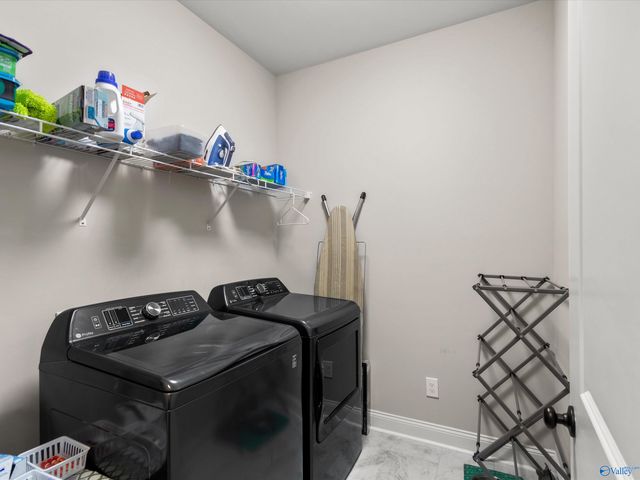 205 Somerdale Lane, Huntsville, AL 35811