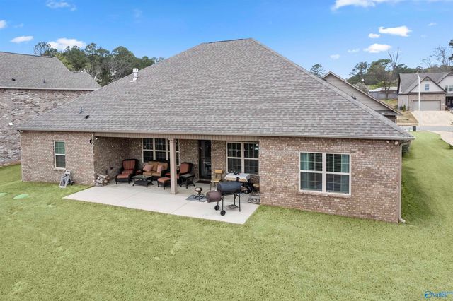 205 Somerdale Lane, Huntsville, AL 35811