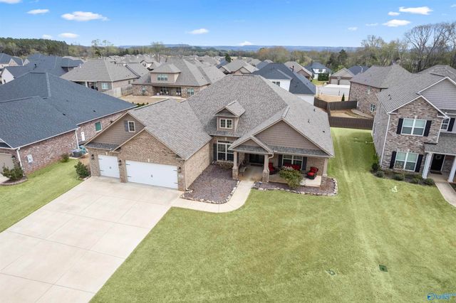 205 Somerdale Lane, Huntsville, AL 35811