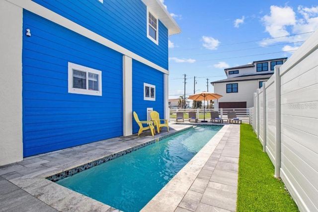 14500 N BAYSHORE DRIVE, Madeira Beach, FL 33708