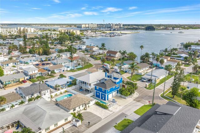 14500 N BAYSHORE DRIVE, Madeira Beach, FL 33708