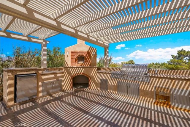 8802 Rubidoux Avenue, Yucca Valley, CA 92284