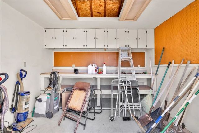 8802 Rubidoux Avenue, Yucca Valley, CA 92284