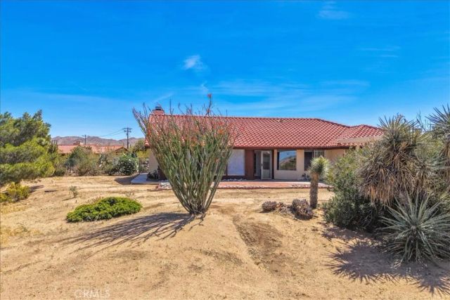 8802 Rubidoux Avenue, Yucca Valley, CA 92284