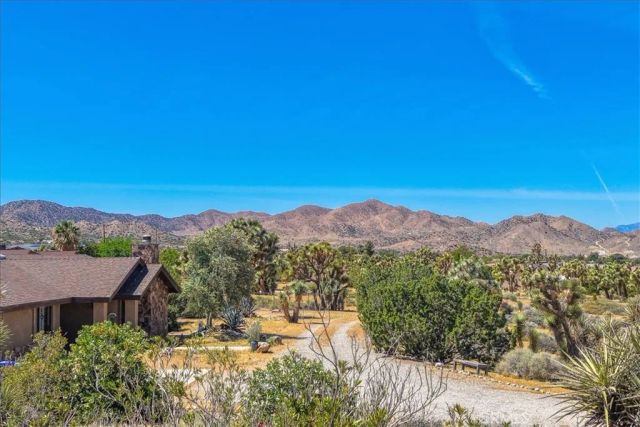 8802 Rubidoux Avenue, Yucca Valley, CA 92284