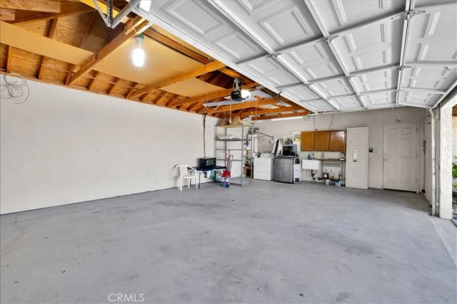 8802 Rubidoux Avenue, Yucca Valley, CA 92284