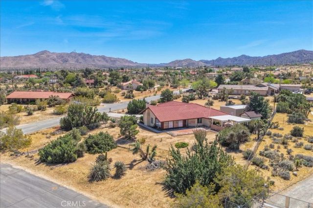 8802 Rubidoux Avenue, Yucca Valley, CA 92284