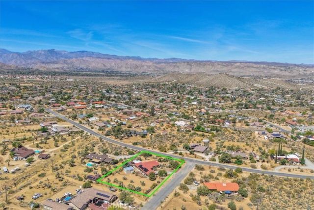 8802 Rubidoux Avenue, Yucca Valley, CA 92284