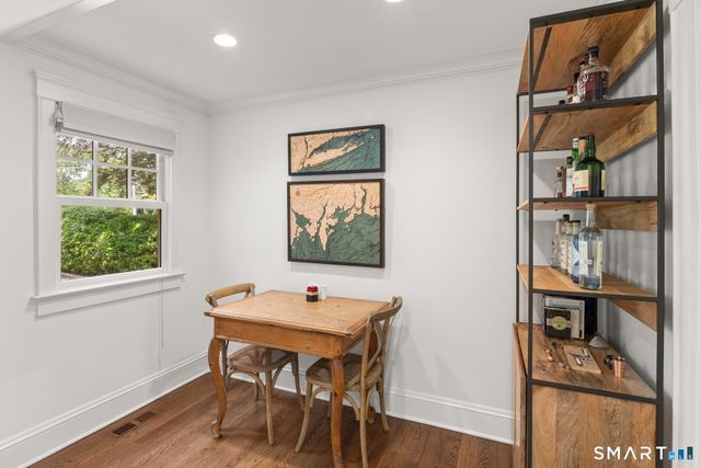 1644 Boston Post Road, Darien, CT 06820