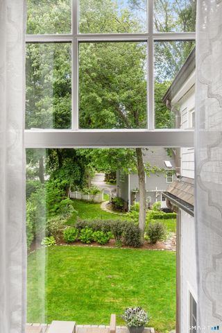 1644 Boston Post Road, Darien, CT 06820