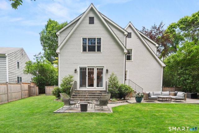 1644 Boston Post Road, Darien, CT 06820