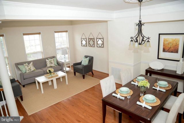 41898 CINNABAR SQ, Aldie, VA 20105