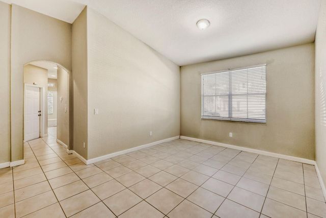 10566 Galleria Street, Wellington, FL 33414