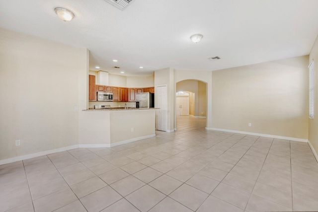 10566 Galleria Street, Wellington, FL 33414