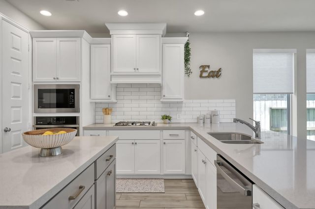 631 Sand Branch Drive, Conroe, TX 77304