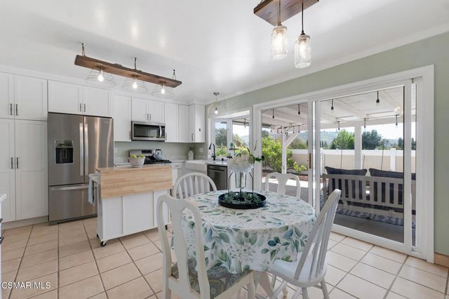 1812 Sandal Wood Place, Thousand Oaks, CA 91362