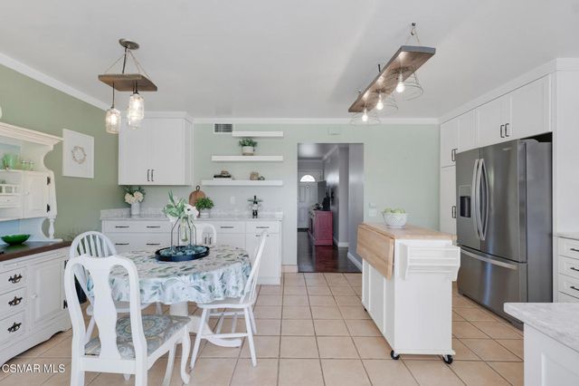 1812 Sandal Wood Place, Thousand Oaks, CA 91362