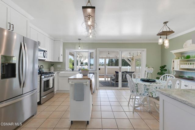 1812 Sandal Wood Place, Thousand Oaks, CA 91362