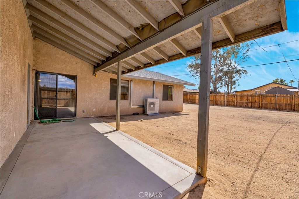 Image 24 of property listing at 6238 Mariposa, 29 Palms, CA 92277