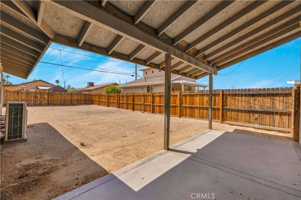 Image 26 of property listing at 6238 Mariposa, 29 Palms, CA 92277