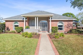 100 Pomerol Place, Lafayette, LA 70503