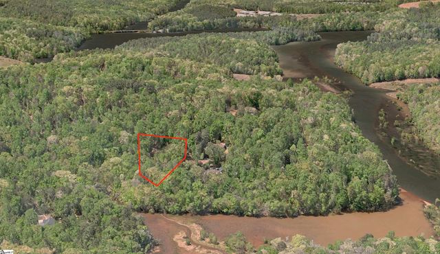 426 Pin Du Lac Drive, Central, SC 29630