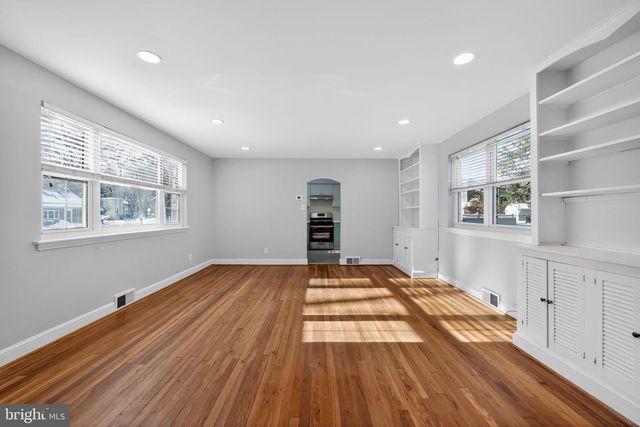 109 W PARK BLVD, Collingswood, NJ 08108