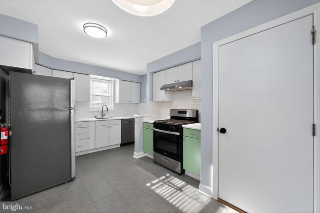 109 W PARK BLVD, Collingswood, NJ 08108